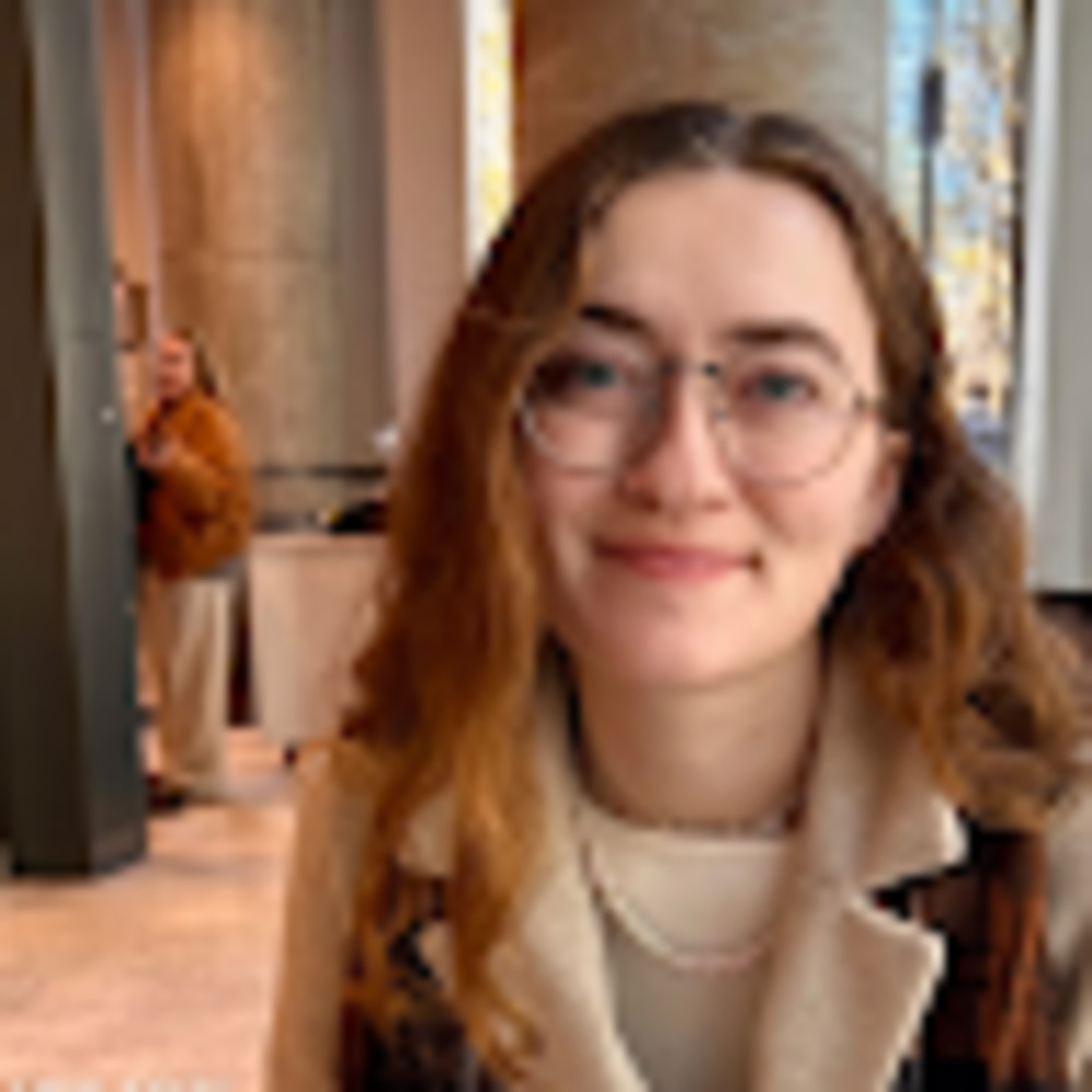 Meet your Posher, Madelyn